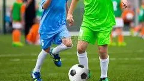 伯恩利0-2曼城，德布劳内破门斯特林助威双响，英超第31轮战报